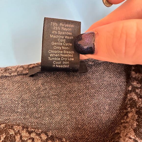 Ann Taylor Grey Peplum Animal Print Ruched Pleated Side Dress Size SP - Picture 2 of 7